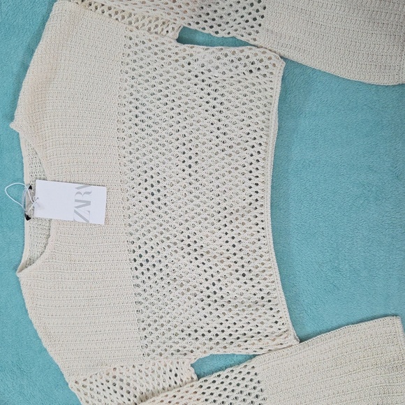 Zara Sweaters - ZARA, Elegant Cream Knit Sweater🌸